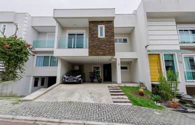 Imagem: A casa em condomínio possui 3 Dormitórios, 5 Banheiros, 2