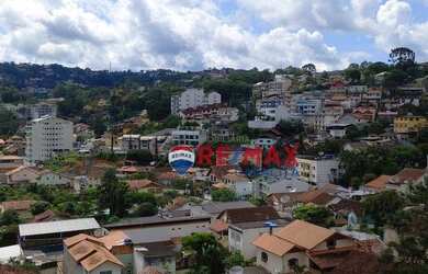 Imagem: O apartamento possui 3 Dormitórios, 2 Banheiros, 74m² de Área