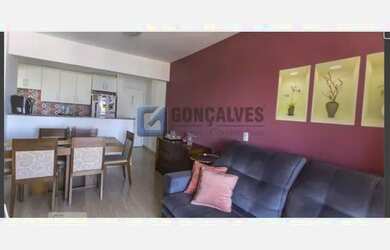 Imagem: O apartamento possui 3 Dormitórios, 2 Banheiros, 2 Vagas na