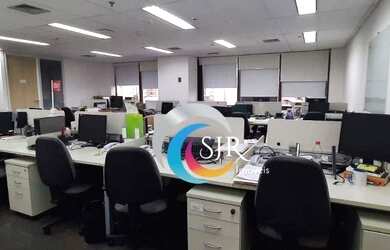 Imagem: O depósito possui 5 Vagas na garagem, 888m² de Área, Imóvel