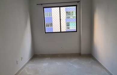 Imagem 7: Apartamento semi mobiliado com 02 quartos + 01 suíte com rua reta para o mar