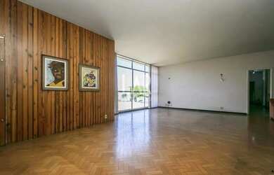 Imagem 2: Casa à venda, 6 quartos, 1 suíte, 8 vagas, Cidade Jardim - Belo Horizonte/MG