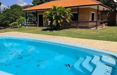 Imagem: A fazenda possui 225m² de Área e está localizado em Jaíba