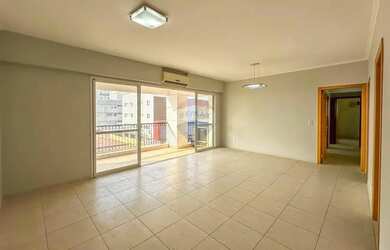 Imagem: O apartamento possui 4 Dormitórios, 3 Banheiros, 2 Vagas na