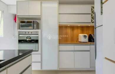Imagem 8: APARTAMENTO MOBILIADO COM 3 QUARTOS, 4 VAGAS E 96.8M²