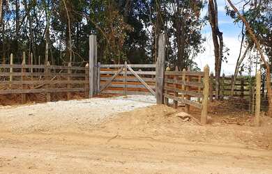 Imagem: A chácara possui 1080m² de Área e Imóvel novo e está localizado