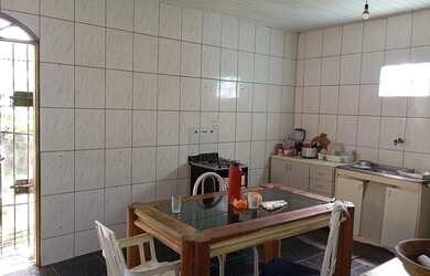 Imagem 3: Casa em águas lindas. 450m² de Área, 1 Vaga na garageme3 Dormitórios