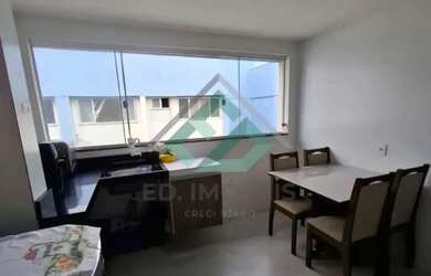 Imagem: O apartamento possui 3 Dormitórios, 1 Banheiro, 1 Vaga na garagem