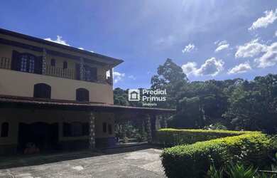 Imagem: A casa possui 5 Dormitórios, 5 Banheiros, 5 Vagas na garagem