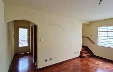 Imagem: O depósito possui 1 Vaga na garagem, 106m² de Área e está