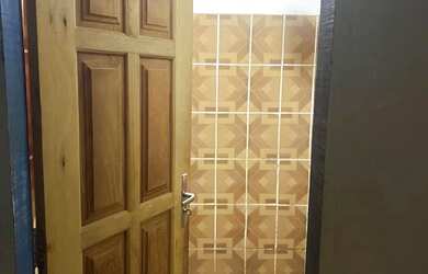 Imagem: Estou vendedor ou trocando por ou casa mais informações ligar