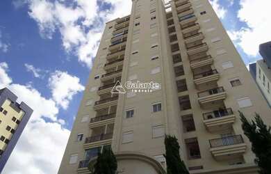 Imagem: O apartamento possui 2 Dormitórios, 2 Banheiros, 2 Vagas na