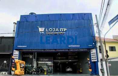 Imagem: O depósito possui 5 Vagas na garagem, 2.385m² de Área e