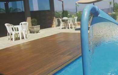 Imagem: A fazenda possui 5 Dormitórios, Acomodam 30 pessoas e 5 Vagas