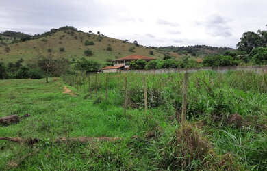 Imagem: A chácara está localizado em Ipatinga, MG à venda por R$230.000
