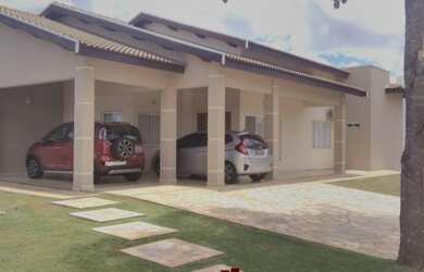 Imagem: A casa em condomínio possui 3 Dormitórios, 4 Banheiros, 4