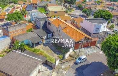 Imagem: O terreno possui 350m² de Área e está localizado em Parque