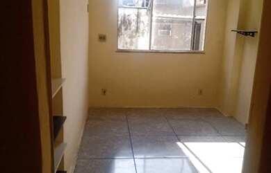 Imagem: A casa possui 1 Dormitório, 1 Banheiro e está localizado