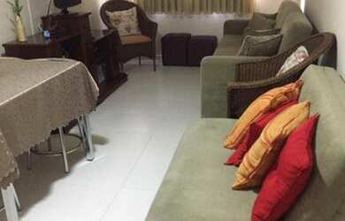 Imagem: O apartamento possui 1 Dormitório, 1 Banheiro, 1 Vaga na garagem