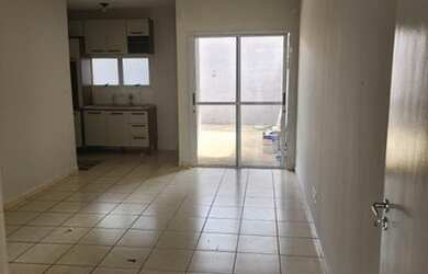 Imagem: A casa em condomínio possui 3 Dormitórios, 2 Banheiros, 2