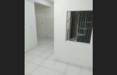 Imagem 6: Casa por tras do canal 5. Varanda, Área de serviço, 2 Banheirose2 Dormitórios