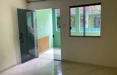 Imagem 3: Casa para Alugar. Varanda, 74m² de Área, 1 Banheiroe2 Dormitórios