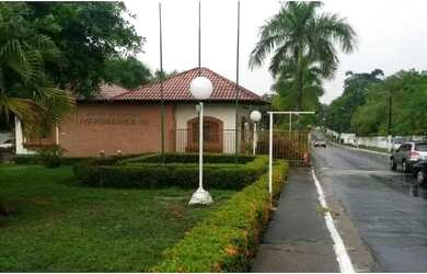 Imagem: O terreno possui 800m² de Área e está localizado em Ponta