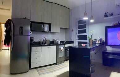 Imagem: A casa em condomínio possui 2 Dormitórios, 2 Banheiros, 2