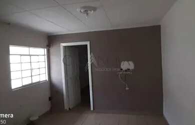 Imagem: A casa para alugar possui 1 Dormitório, 1 Banheiro, 1 Vaga