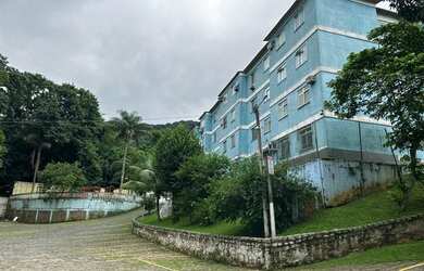 Imagem: O apartamento possui 2 Dormitórios, 1 Banheiro e 1 Vaga na