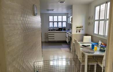 Imagem 16: Maravilhosa casa de condomínio para venda e aluguel possui 260 metros...