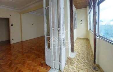 Imagem: O apartamento possui 5 Dormitórios, 3 Banheiros, 183m² de