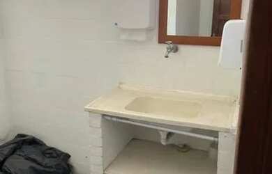 Imagem 13: Vendo Loja, excelente ponto no bairro Bingen, com 62 metros quadrados