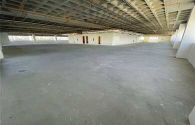 Imagem 15: Andar corporativo para locação na Barra Funda com 1025 metros 28 vagas