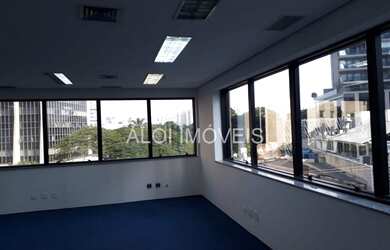 Imagem 12: Localizado na melhor região da Av. Faria Lima , 250 metros do metro Faria...