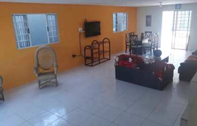 Imagem 2: ALUGO CASA EM TAMANDARÉ. Acomodam 20 pessoas, 2 Vagas na garageme4 Dormitórios