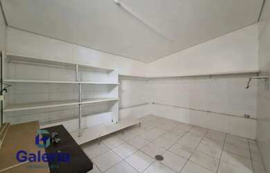 Imagem: O depósito possui 47m² de Área e está localizado em Jardim