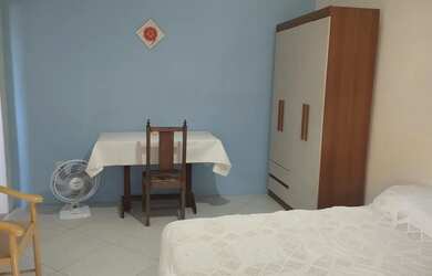 Imagem: O quarto possui Imóvel mobiliado e está localizado em Buraquinho