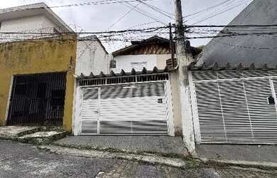 Imagem: A casa possui 1 Dormitório, 1 Banheiro e 99m² de Área e está