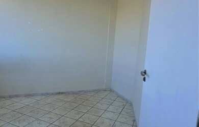 Imagem: O apartamento possui 2 Dormitórios, 1 Banheiro, 70m² de Área