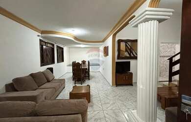 Imagem 6: CASA COM TRES QUARTOS SUITES, PISCINA