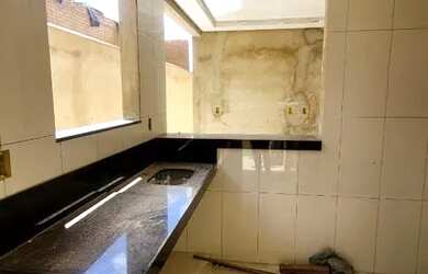 Imagem 9: Linda casa de 3 quartos, sendo uma suíte com varanda, no Bairro Residencial Sul