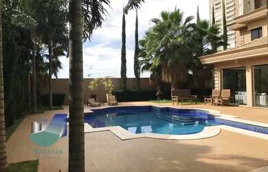 Imagem: A casa em condomínio possui 5 Dormitórios, 5 Banheiros, 5