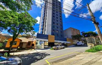 Imagem: O apartamento possui 2 Dormitórios, 2 Banheiros, 2 Vagas na