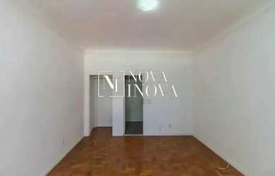 Imagem: O apartamento possui 2 Dormitórios, 2 Banheiros, 66m² de Área