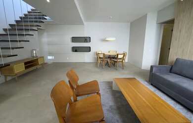 Imagem 7: COBERTURA NA AGRONOMICA. Piscina, Churrasqueira, Imóvel mobiliadoeAr-condicionado