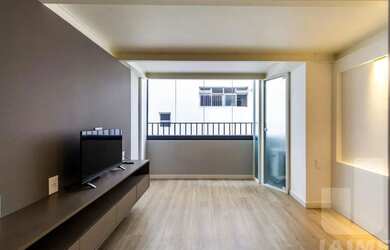 Imagem 3: Studio nunca habitado 28,44 , com mezanino e pé direito alto 3,40, em...