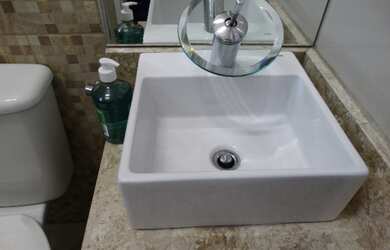 Imagem 14: Aluguel de Apartamento por Diária e Temporada na Praia de Ondina 4 quartos