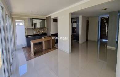 Imagem: A casa em condomínio possui 4 Dormitórios, 5 Banheiros, 4