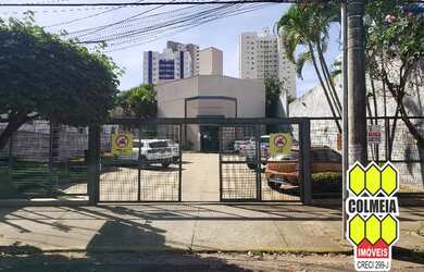 Imagem: O depósito possui 1 Vaga na garagem, 50m² de Área e está